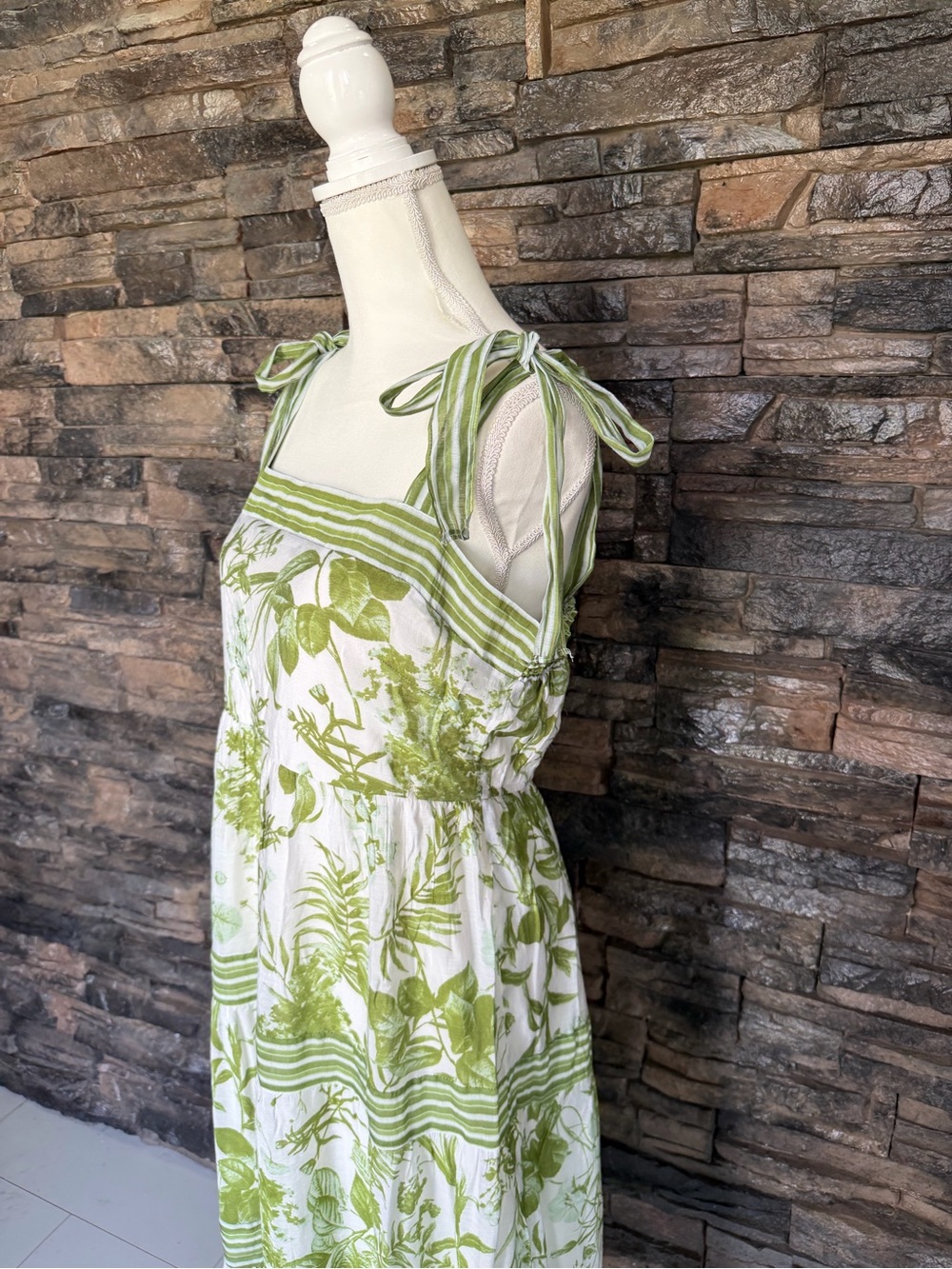 Sweet Wanderer White Maxi Dress with Green Botanical Print - Picture 7 of 12